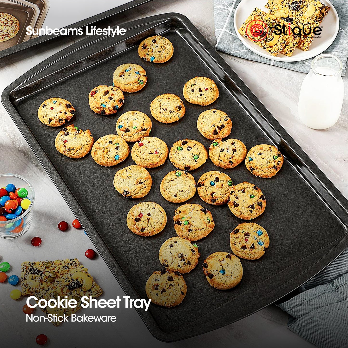 SLIQUE Premium Non-stick Cookie Sheet, Cookie Tray, Baking Pan