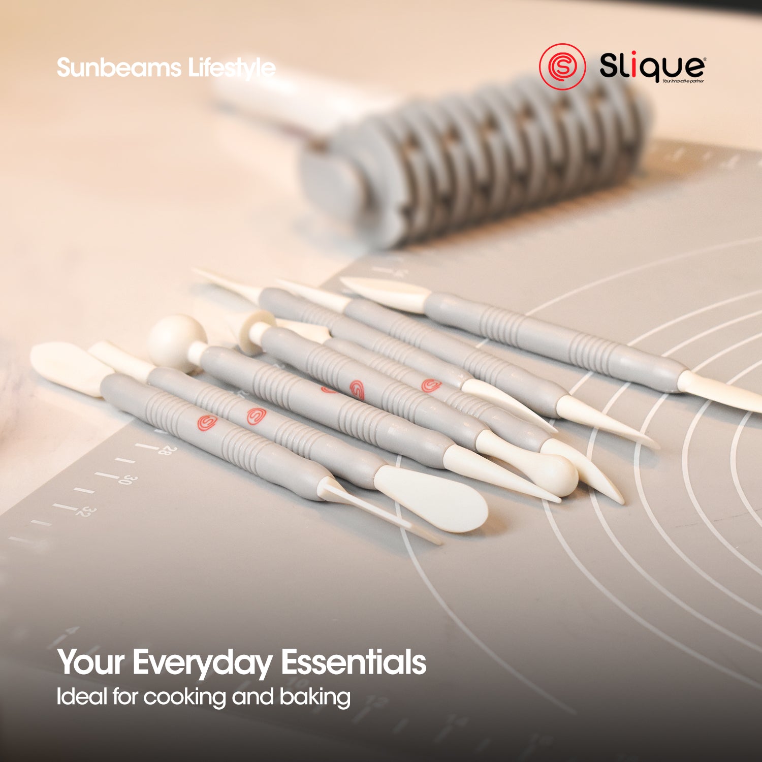 SLIQUE Premium Cake, Cupcake Decorating, Sculpting & Shaping Tool  Set of 8