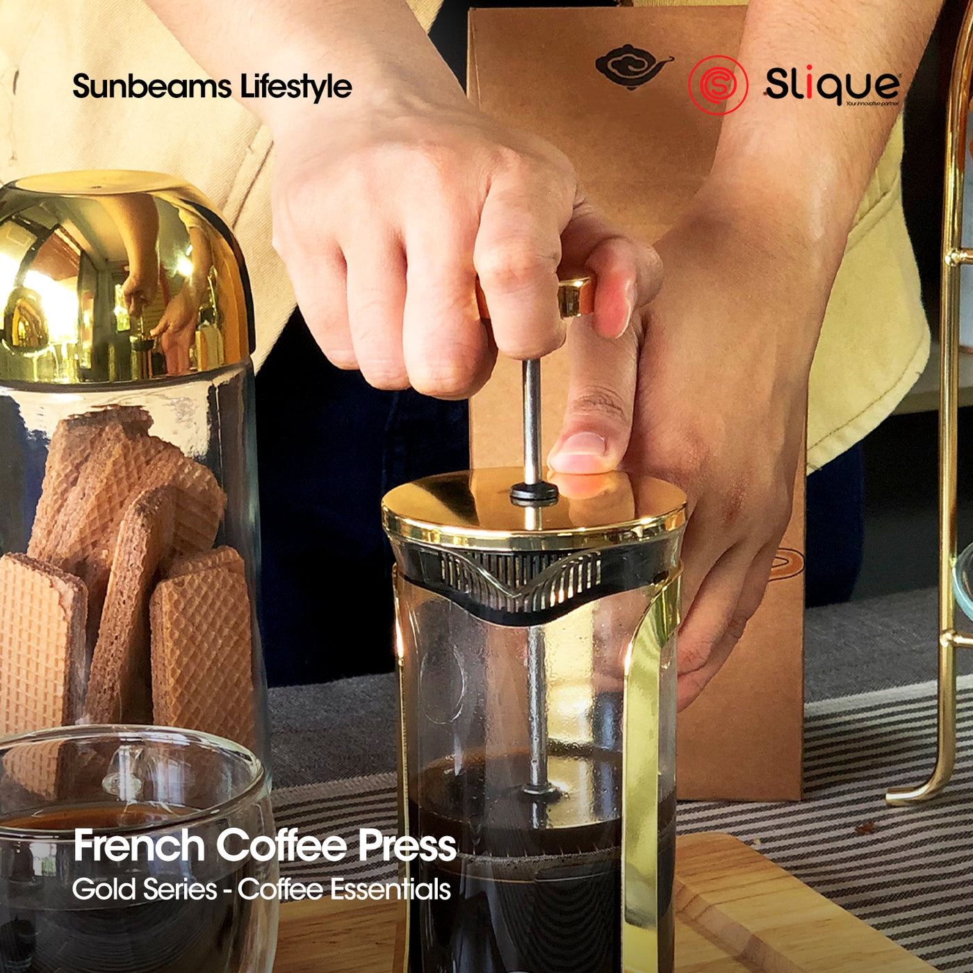 SLIQUE Premium Borosilicate Glass Copper French Coffee Press 600ml|0.6L Coffee Lovers Modern Italian Design Amazing Gift Idea For Any Occasion! (Gold)