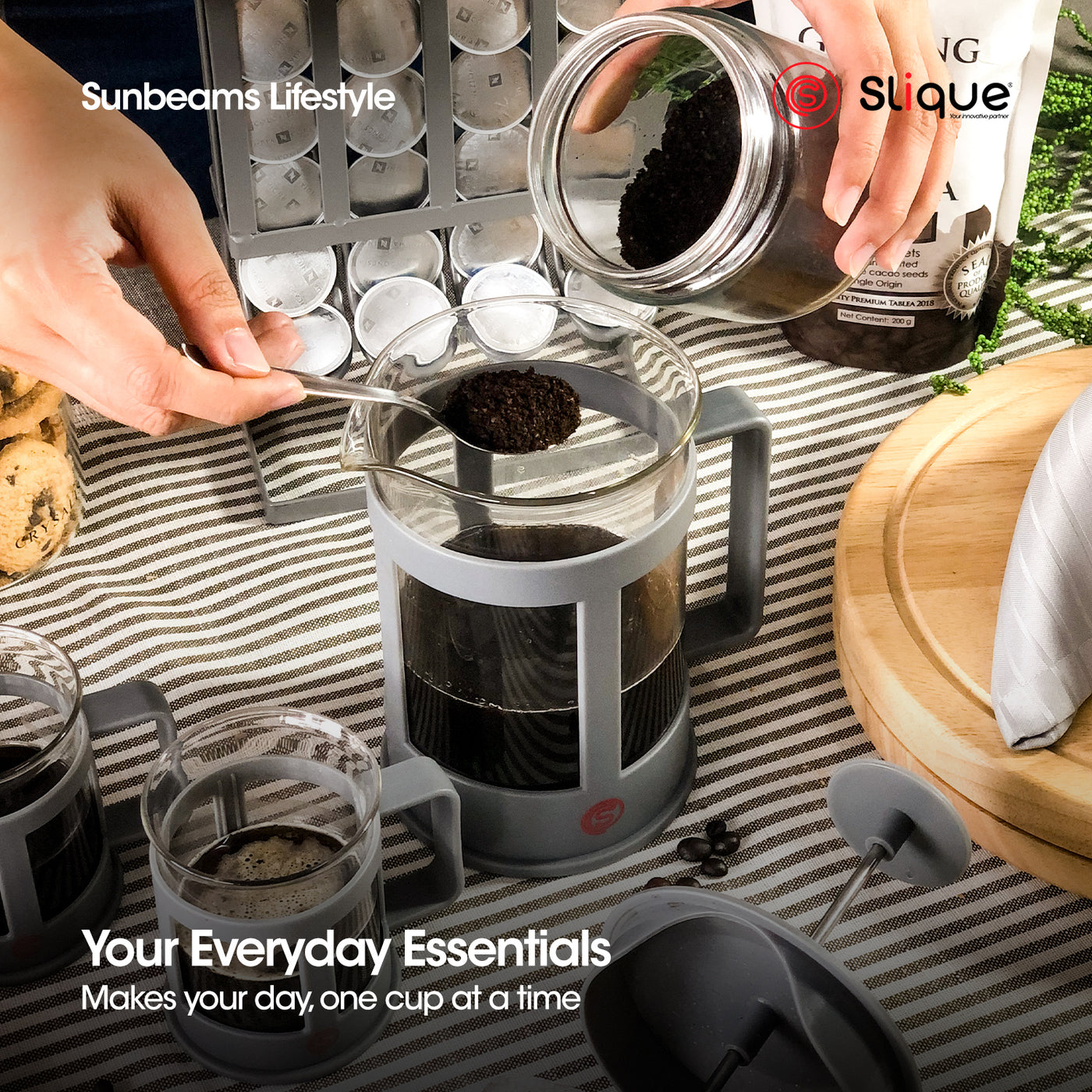 SLIQUE Premium Borosilicate Glass French Coffee Press 350ml Modern Italian Design Amazing Gift Idea For Any Occasion!