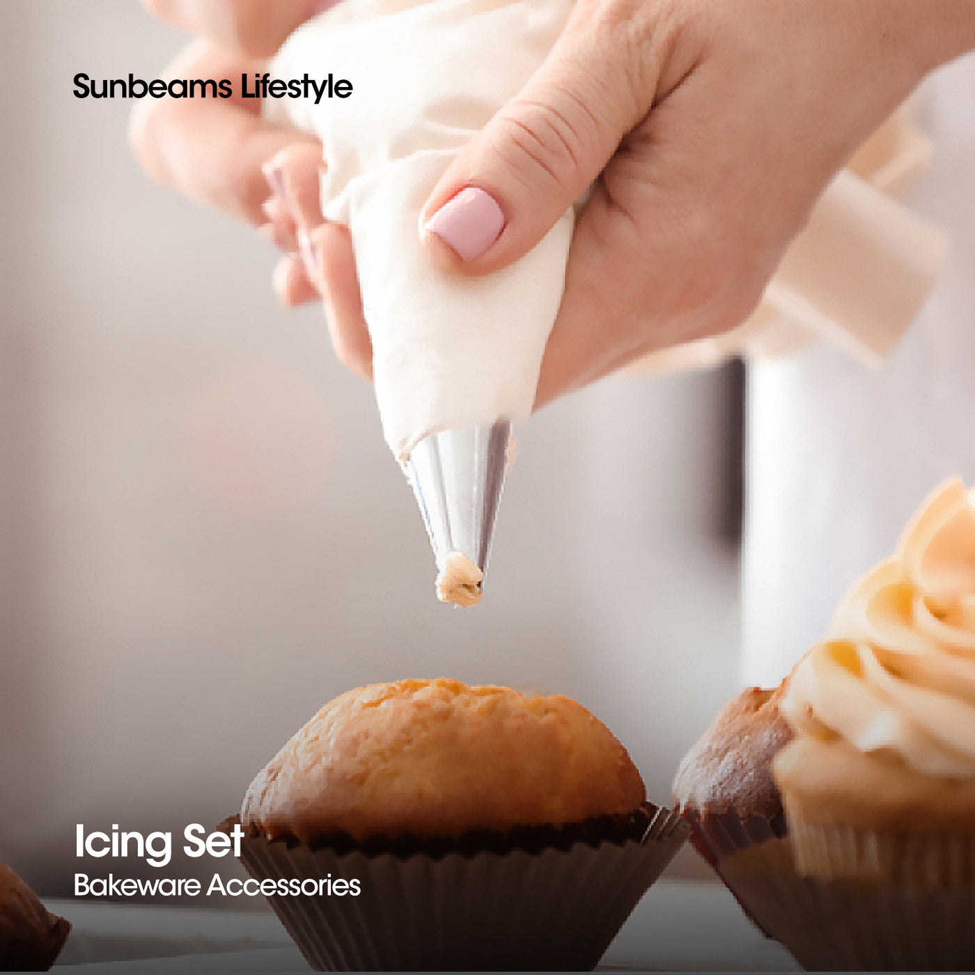 SLIQUE Premium 18/0 Stainless Steel Cake, Cupcake Icing Set w/ Coupler Set of 7